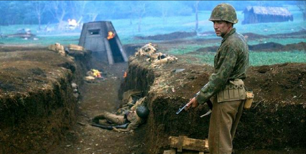 二戰時,美軍士兵的單兵武器都是怎麼配發的? 二戰時,美軍士兵的單兵武器都是怎麼配發的?