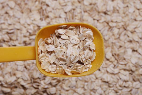 德國疫情儲備“食品清單”：至少儲備20升飲用水，3.5公斤米、面、土豆等主食，6.5公斤蔬菜和水果…