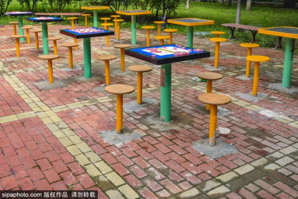 門票3毛錢！這個私家花園對外開放啦，有“佛香閣”，還有滿樹蘋果~