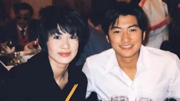 謝霆鋒，到底是&OpenCurlyDoubleQuote;痴情好男人&rdquo;還是&OpenCurlyDoubleQuote;絕世負心漢&rdquo;？