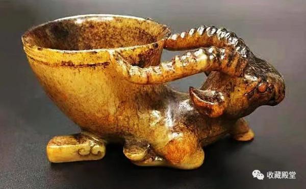 收藏殿堂 | 青銅器時代的美女負爵尊有什麼寓意？