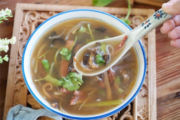 明日小寒,別忘了“燉3肉、煲3湯、熬3粥”,天寒了,早吃早受益 明日小寒,別忘了“燉3肉、煲3湯、熬3粥”,天寒了,早吃早受益