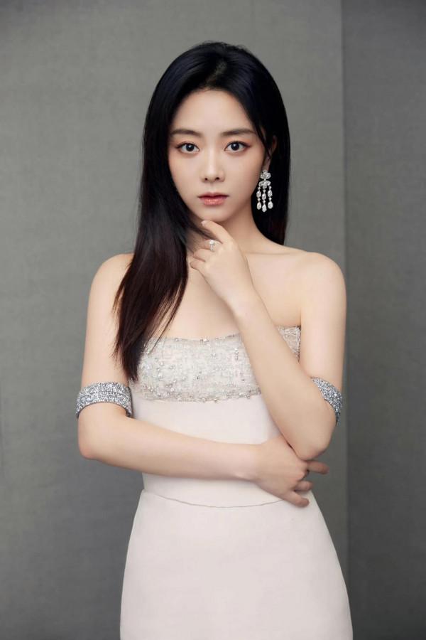 31歲譚松韻越活越年輕,太美了 31歲譚松韻越活越年輕,太美了