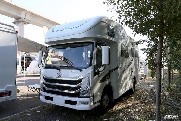 內飾格局表現優異 通艙設計的森宇躍進h500暢享版房車 內飾格局表現優異 通艙設計的森宇躍進h500暢享版房車