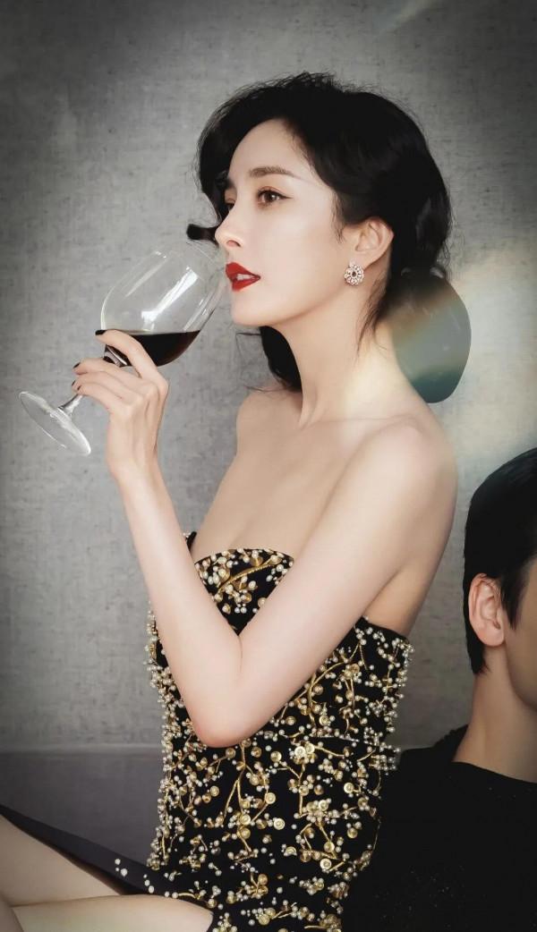 楊冪，娛樂圈獨領風騷