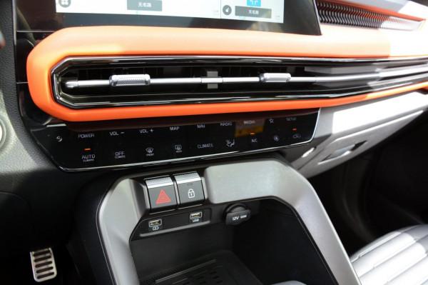 中期改款堪比換代太拼了!實拍起亞智跑Ace,風格硬朗適合年輕人 中期改款堪比換代太拼了!實拍起亞智跑Ace,風格硬朗適合年輕人