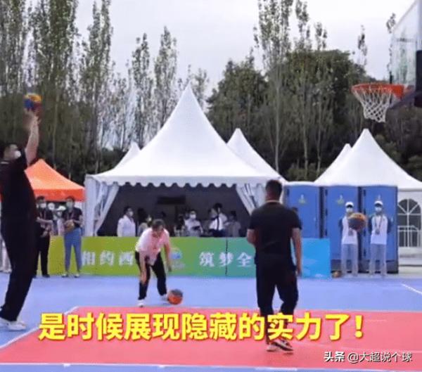 仍秒殺一批CBA球員!姚明全運會與球員比罰球:3罰不進後4罰空心 仍秒殺一批CBA球員!姚明全運會與球員比罰球:3罰不進後4罰空心