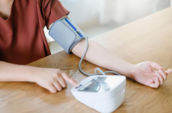 河南43歲男子血壓突然“正常了”，檢查後發現，其實更嚴重了