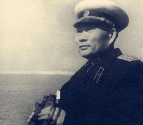 東北野戰軍原本有3位副司令，為何改編為四野後，一個都不剩了？