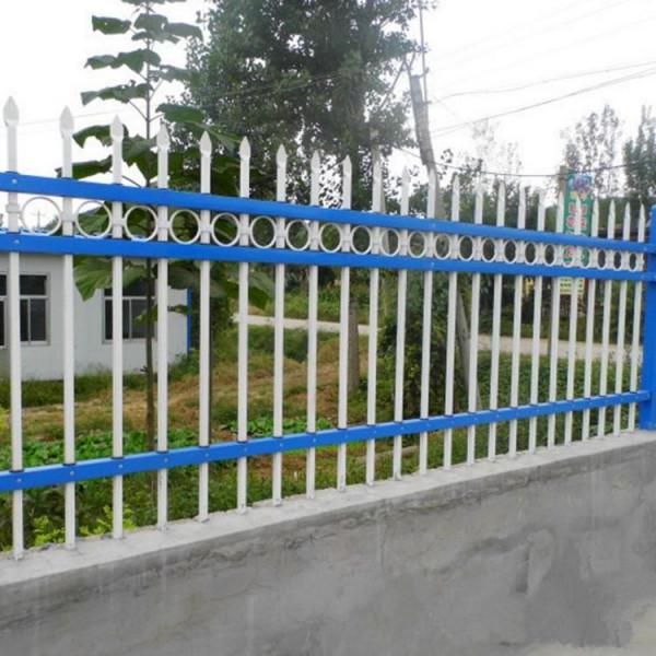 為什麼現在傳統圍牆被取而代之，鋅鋼護欄成為生活中的佼佼者