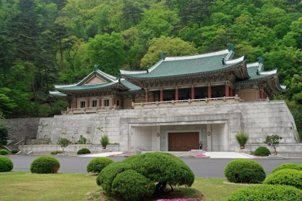 朝鮮妙香山