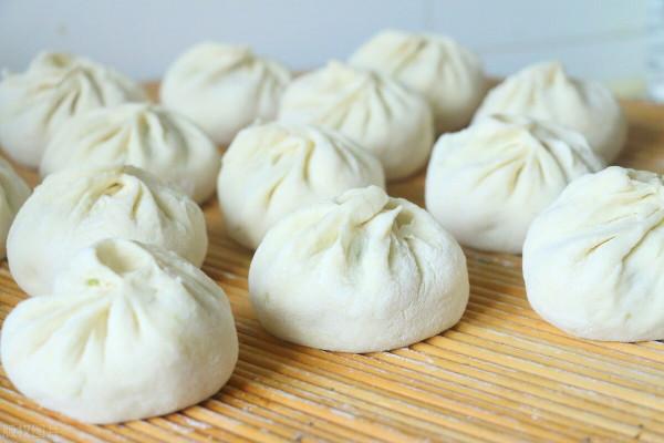 小雪過後多蒸包子,3樣餡料一起調,味好更營養,出鍋香噴噴 小雪過後多蒸包子,3樣餡料一起調,味好更營養,出鍋香噴噴