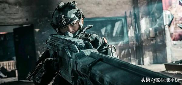 抄襲《流浪地球》創意，弄了個《上海堡壘2.0》，下次可別拍了