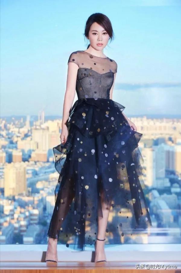 大器晚成的女明星閆妮