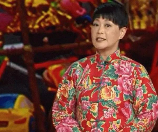 “相聲名家”戴志誠：稱呼姜昆是神，與楊蕾離婚，轉身娶了師嬸嬸