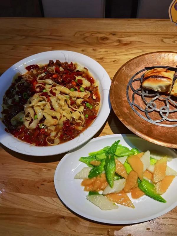 一車兩人自駕遊新疆35天總費用情況