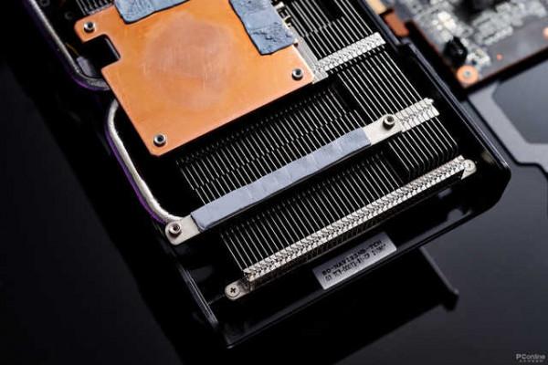 A卡第二道“甜品”來臨,XFX訊景 RX 6600 黑狼版首測 A卡第二道“甜品”來臨,XFX訊景 RX 6600 黑狼版首測