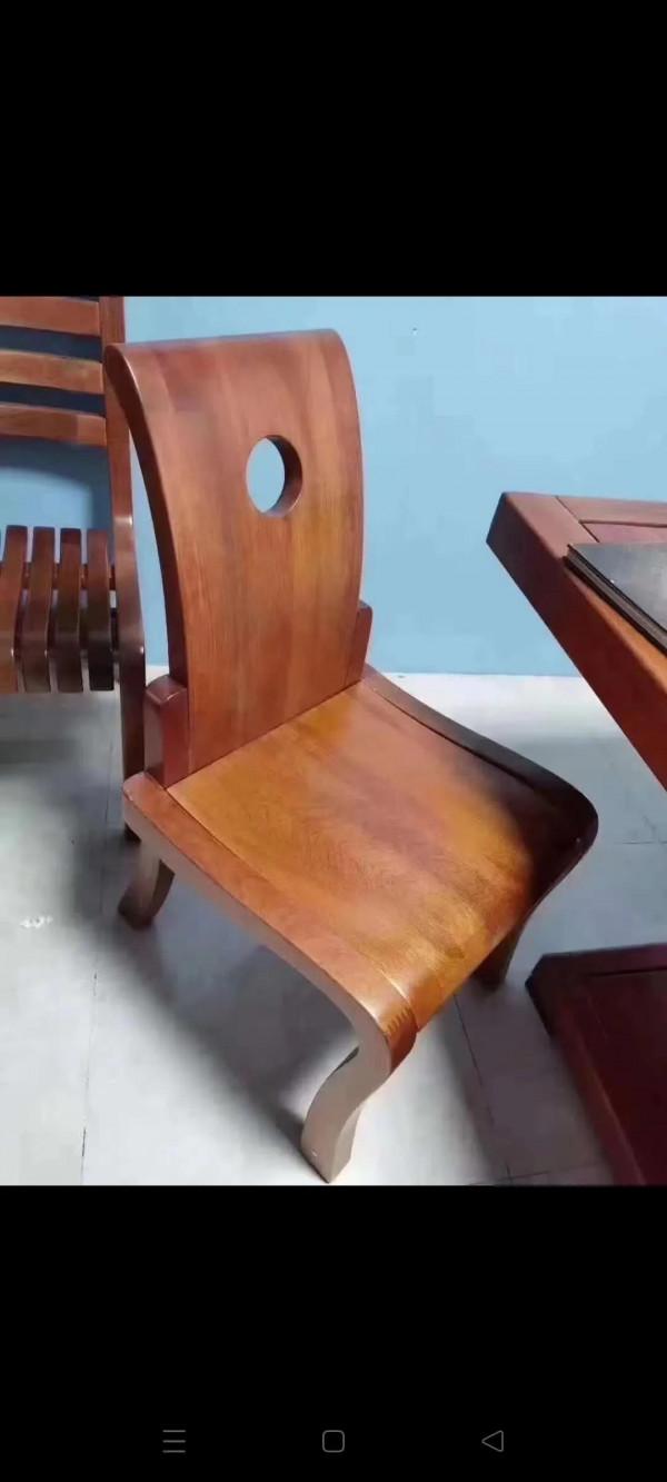 全胡桃木餐桌椅