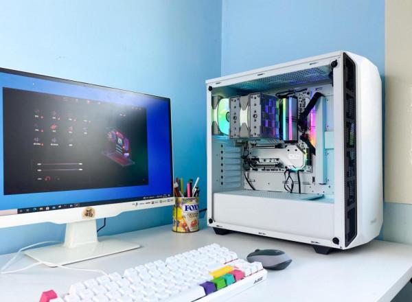 追潮流嘗試白色主題裝機,白色記憶體條畫龍點睛,幸遇新款女武神 追潮流嘗試白色主題裝機,白色記憶體條畫龍點睛,幸遇新款女武神