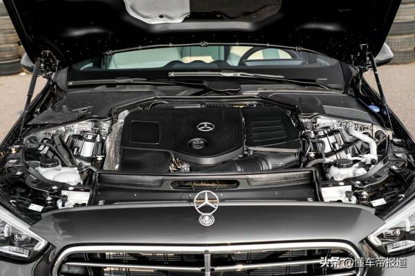 新車 &vert; 售價32&period;52萬元起，2022款國產賓士C級改款車型上市