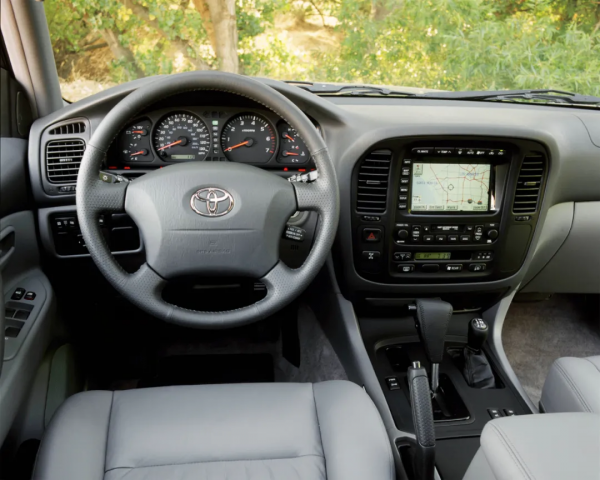 中年男人心中的“白月光”,LC是如何用70年走上神壇的 中年男人心中的“白月光”,LC是如何用70年走上神壇的