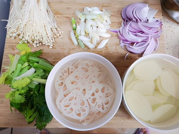 烤魚原來這麼簡單，大廚教你 如何製作，香辣爽口的美味