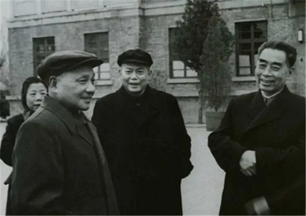 女兒問鄧小平&OpenCurlyDoubleQuote;和誰關係最好&rdquo; 他說出三個人名