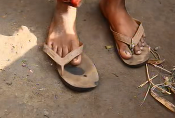 童工成災的孟加拉,孩子會走路就要幹活,沒有夢想只為生存 童工成災的孟加拉,孩子會走路就要幹活,沒有夢想只為生存