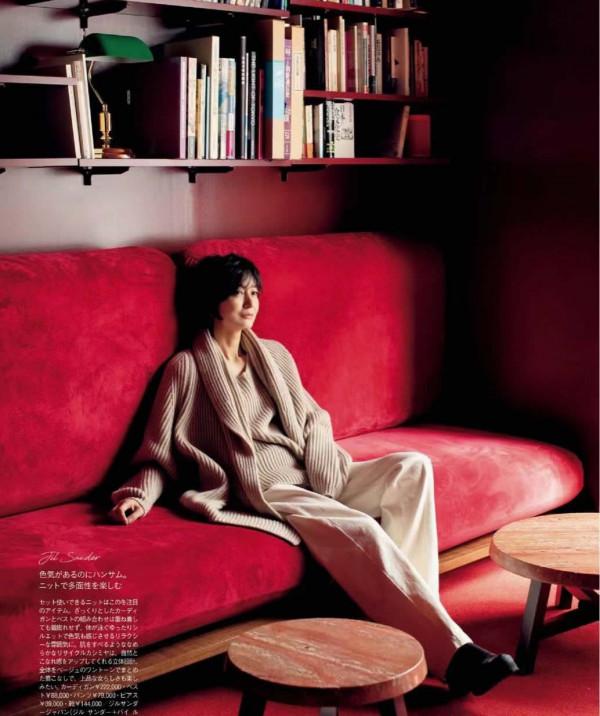 憑著“高雅穿搭”，50+的她美成一幅畫！3個精髓，帶你輕鬆取經