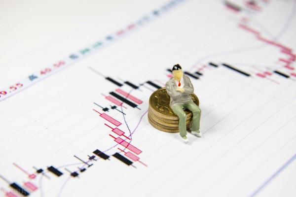 A股：暴風雨還未散去！三點考驗明天的市場？