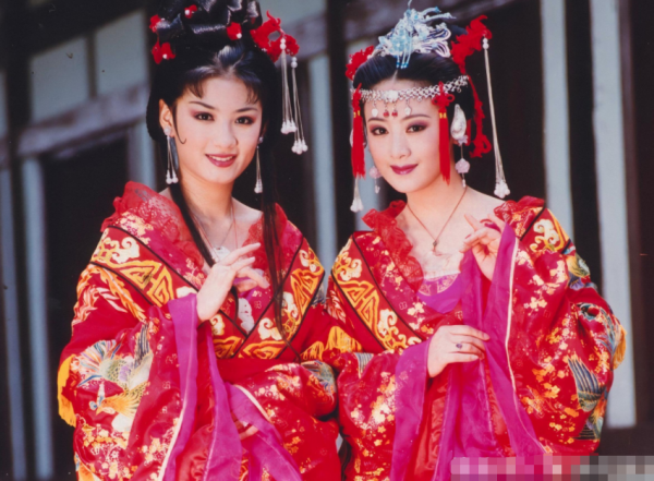 《月歌行》全陣容劇照,從女主到女配,“流水線造型”如雨後春筍 《月歌行》全陣容劇照,從女主到女配,“流水線造型”如雨後春筍