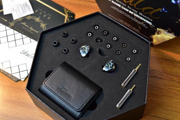 野心勃勃的國產旗艦8動鐵耳塞試聽，8KHz之前峰谷值相差不足4dB