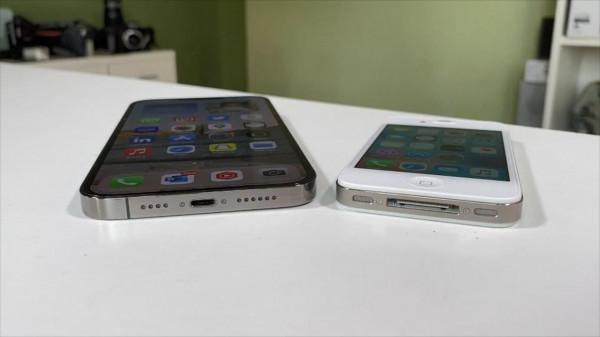 iPhone4S和iPhone13ProMax上手對比，喬布斯和庫克誰更值得致敬