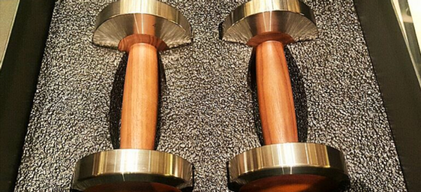 “韓國綠巨人”姜勇夏，腕力高手，力量舉冠軍，喜歡炫富而聞名