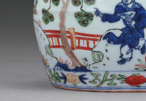 價值1500萬的萬曆蓋罐,差點當廢品扔掉,最怕遇到不識貨的人 價值1500萬的萬曆蓋罐,差點當廢品扔掉,最怕遇到不識貨的人