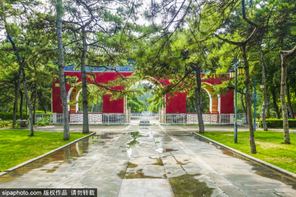 驚豔!這個“太陽神”公園竟藏著江南庭院,古色古香還免費! 驚豔!這個“太陽神”公園竟藏著江南庭院,古色古香還免費!