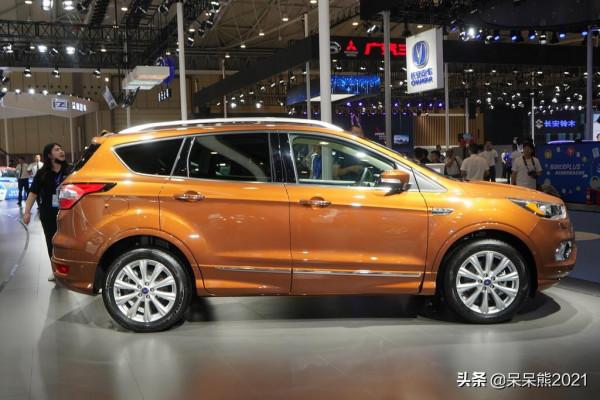 實拍福特翼虎,美系緊湊型SUV,價格誘人,值得買嗎? 實拍福特翼虎,美系緊湊型SUV,價格誘人,值得買嗎?