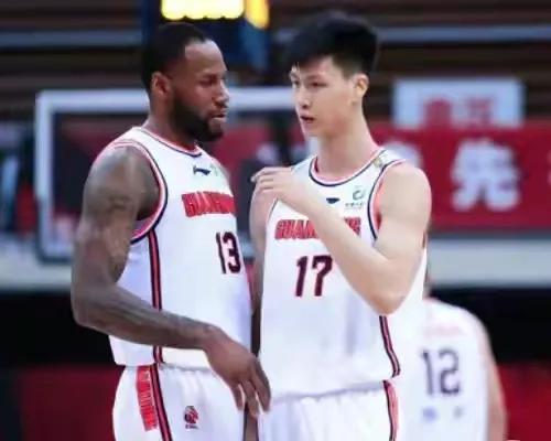 CBA第二階段，廣東老四人組兩人犧牲最大，新四人組一人勝任