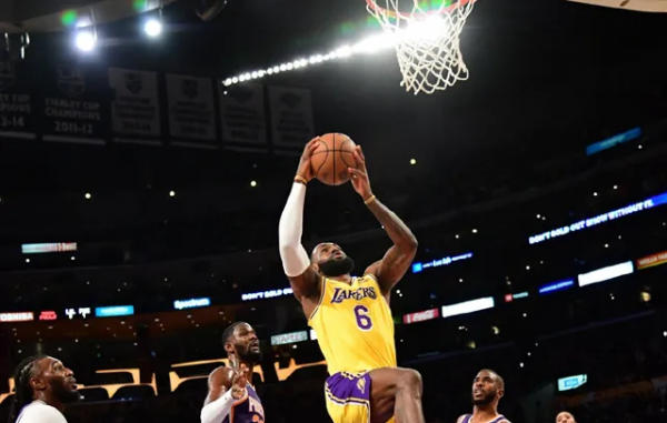 塔克13中1,小托馬斯11中1,這是什麼級別的臥底表現? 塔克13中1,小托馬斯11中1,這是什麼級別的臥底表現?