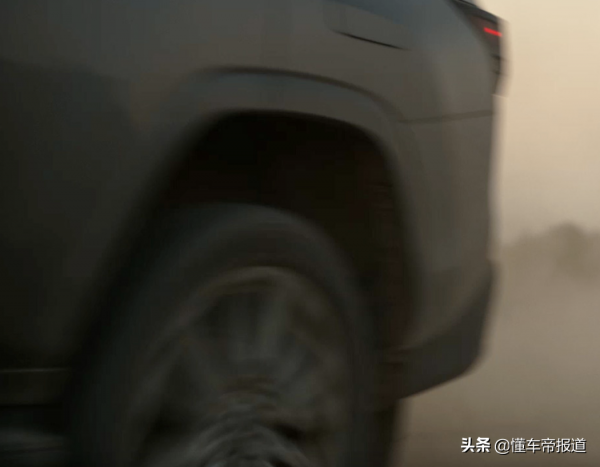 新車|疑似新一代雷克薩斯LX內飾、實車洩露,10月14日全球首發 新車|疑似新一代雷克薩斯LX內飾、實車洩露,10月14日全球首發