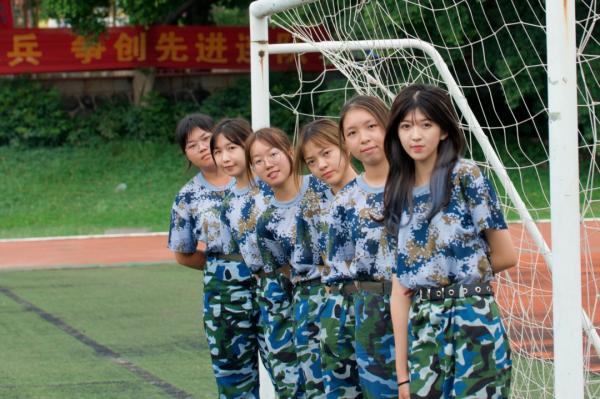 聽完教官唱歌,來看看廣東工業大學“軍花軍草”! 聽完教官唱歌,來看看廣東工業大學“軍花軍草”!