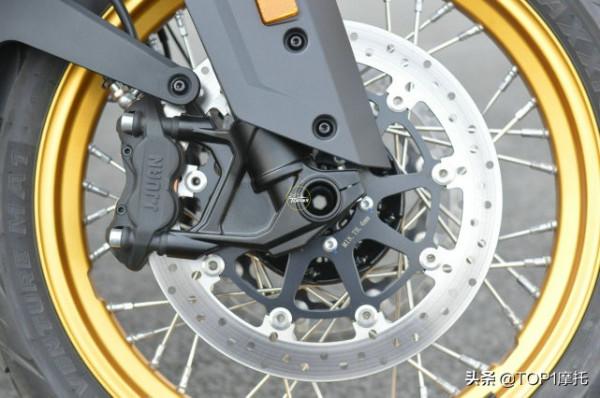 國產ADV天花板 春風800MT試駕 兼顧運動的硬派拉力