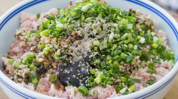 天冷了,8道熱乎乎的菜學起來,暖胃又暖身,每天換著花來,真香 天冷了,8道熱乎乎的菜學起來,暖胃又暖身,每天換著花來,真香