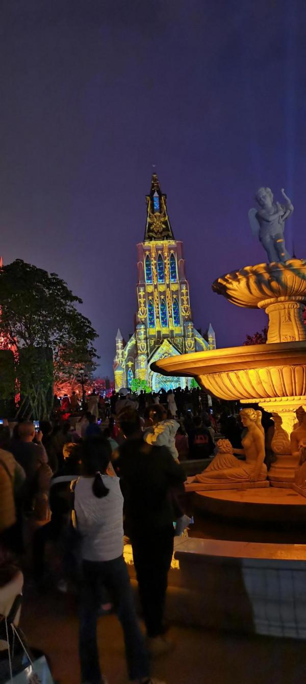 今夜，海花島太迷人