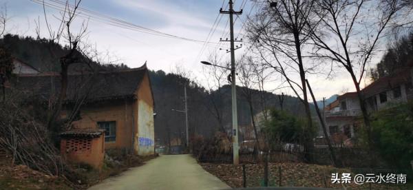 誤入藍田深山一處秘地,發現另一個如同周至老縣城一樣的世外桃源 誤入藍田深山一處秘地,發現另一個如同周至老縣城一樣的世外桃源