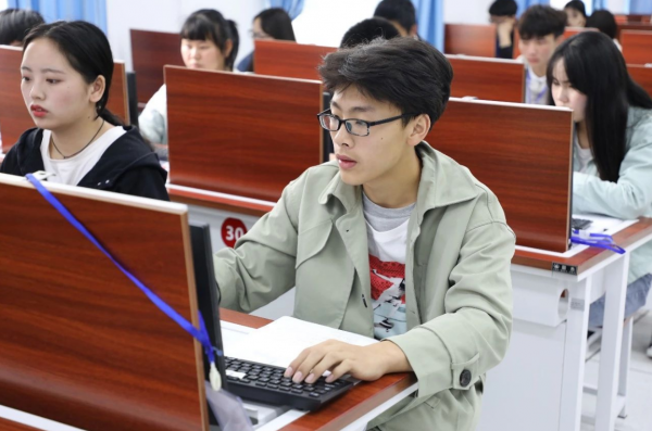 父母沒人脈沒背景,最好別選“某些”專業,未來很難找到工作 父母沒人脈沒背景,最好別選“某些”專業,未來很難找到工作