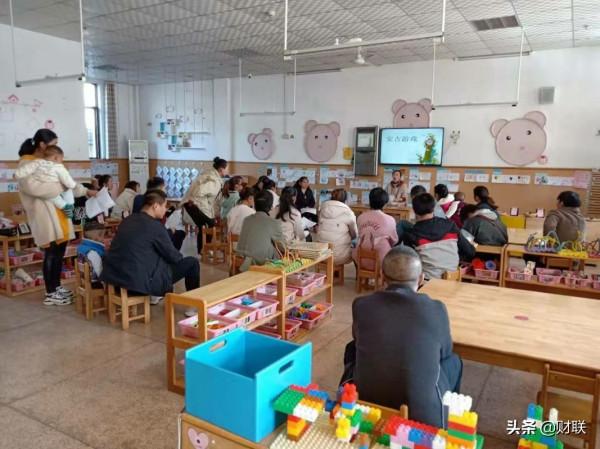 二孩不夠,三孩來湊?國家“出手”,解決房價和教育問題 二孩不夠,三孩來湊?國家“出手”,解決房價和教育問題