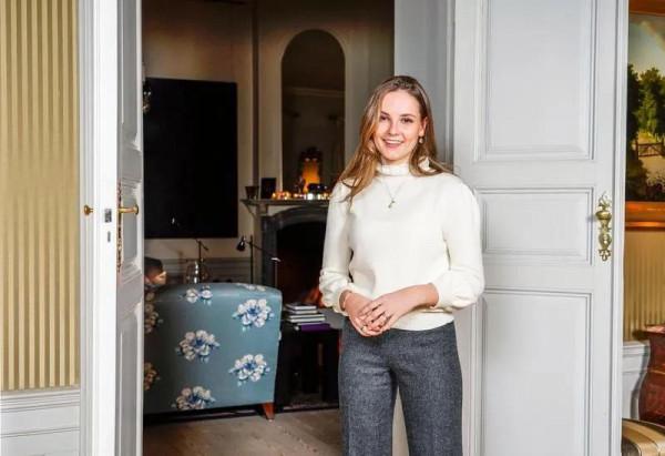 王室接連發布聖誕照,劍橋家著裝成槽點,盧森堡成第一萌娃流量體 王室接連發布聖誕照,劍橋家著裝成槽點,盧森堡成第一萌娃流量體