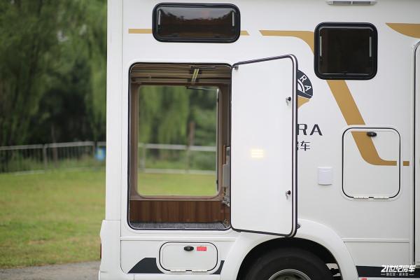 卓美亞兩款新車首發!全新開拓者H500-Ⅰ平頭輕卡房車備受關注 卓美亞兩款新車首發!全新開拓者H500-Ⅰ平頭輕卡房車備受關注