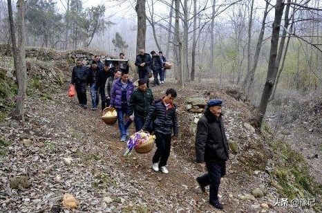 河南豫西的葬禮多講究?誰家辦喪事,像過節一樣熱鬧 河南豫西的葬禮多講究?誰家辦喪事,像過節一樣熱鬧